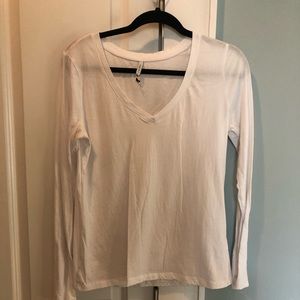 white z supply long sleeve v neck t